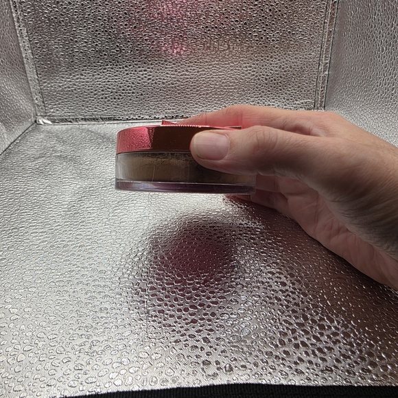 Jeffree Star Magic Star Setting Powder - Caramel - Picture 4 of 6